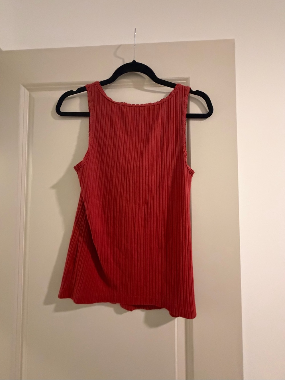 aerie Red Ribbed Button-Front Tank - Picture 2 of 3